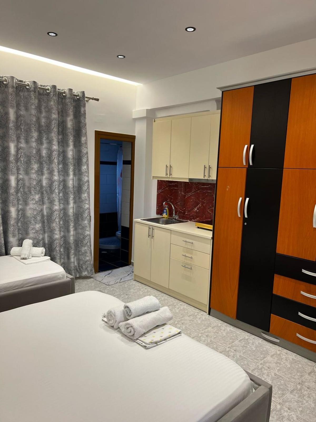 Villa Festim Ксамил Екстериор снимка