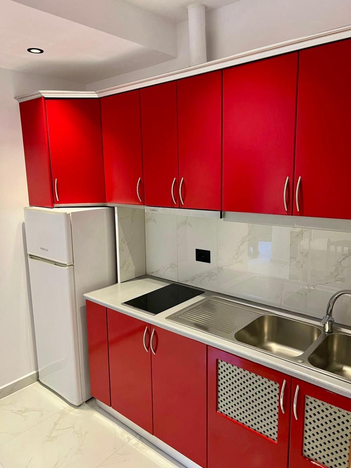 Villa Festim Ксамил Екстериор снимка